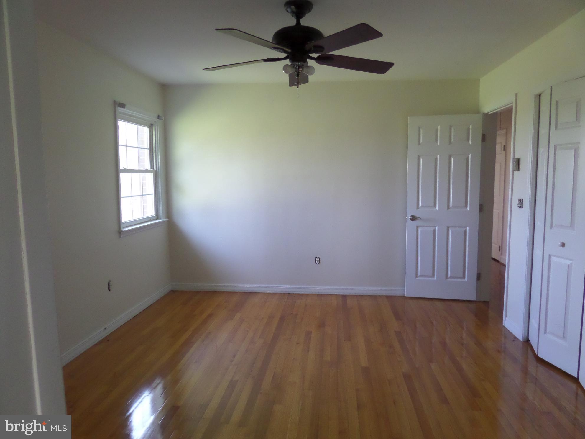 3542 Leetown Road Summit Point, WV 25446 - Photo 11 of 27 Bedroom (Master)