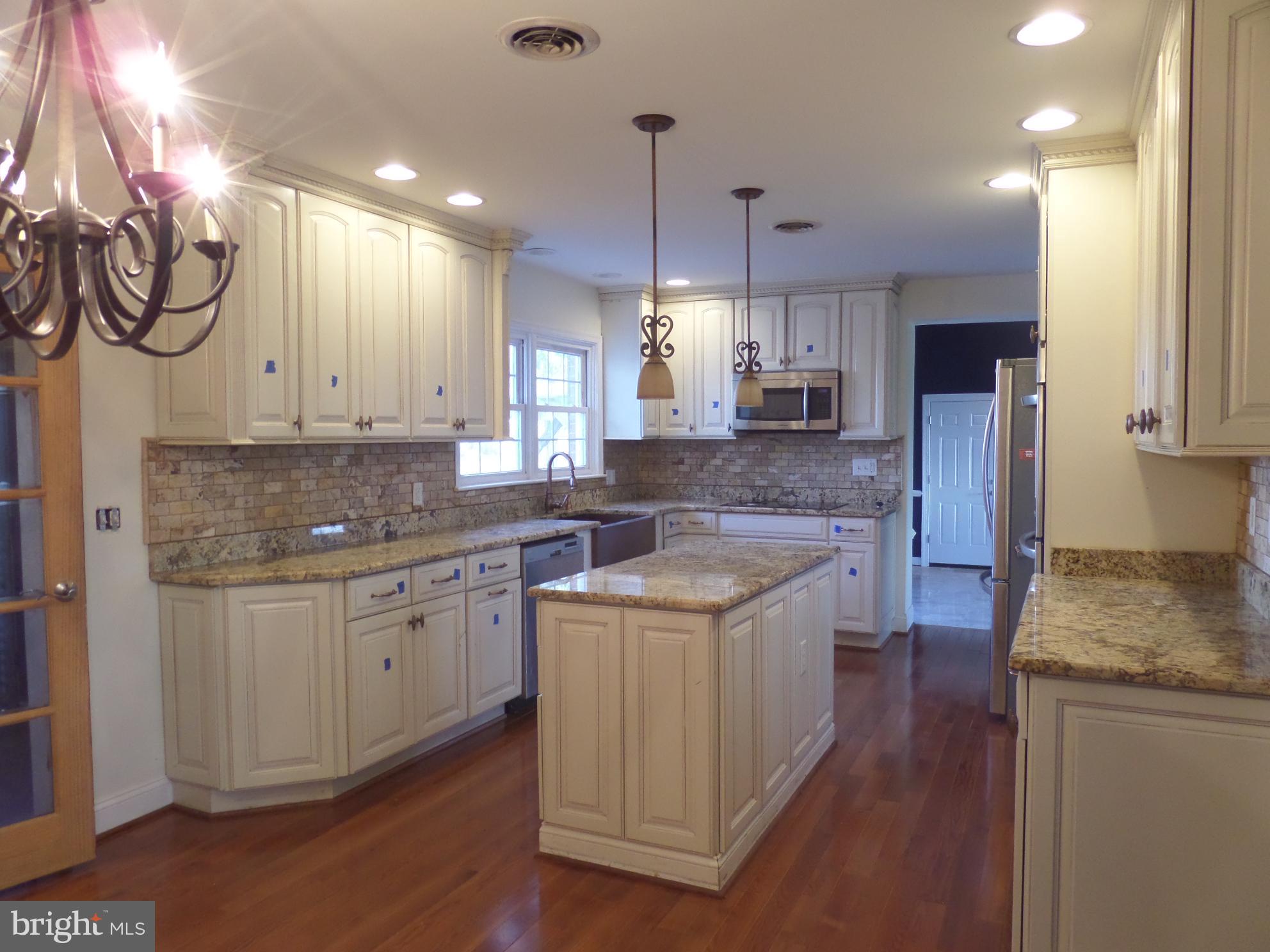 3542 Leetown Road Summit Point, WV 25446 - Photo 3 of 27 Kitchen
