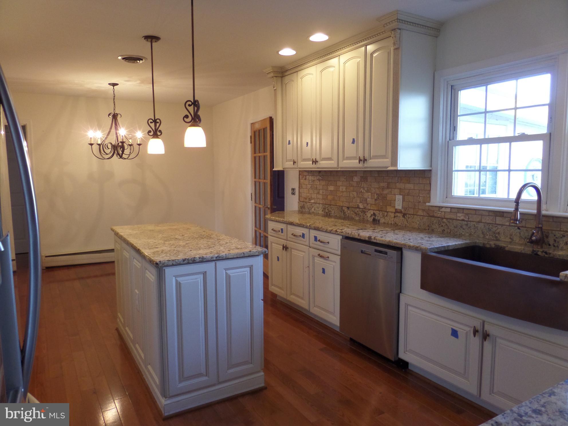 3542 Leetown Road Summit Point, WV 25446 - Photo 4 of 27 Kitchen