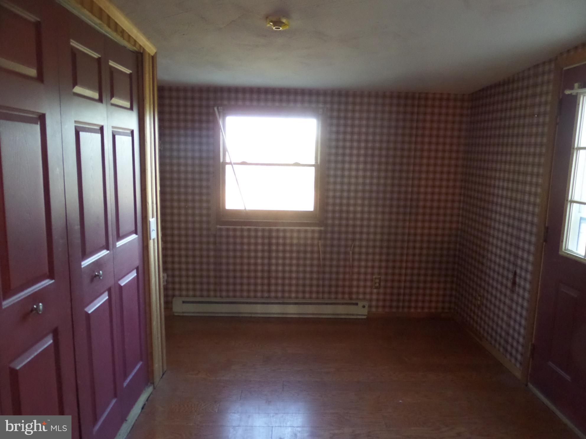3542 Leetown Road Summit Point, WV 25446 - Photo 8 of 27 Den