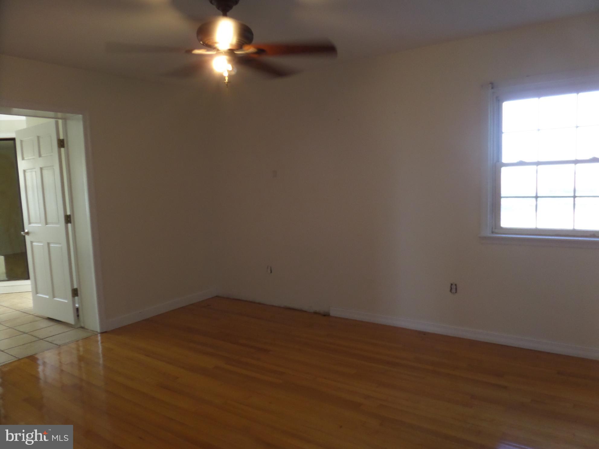3542 Leetown Road Summit Point, WV 25446 - Photo 10 of 27 Bedroom (Master)
