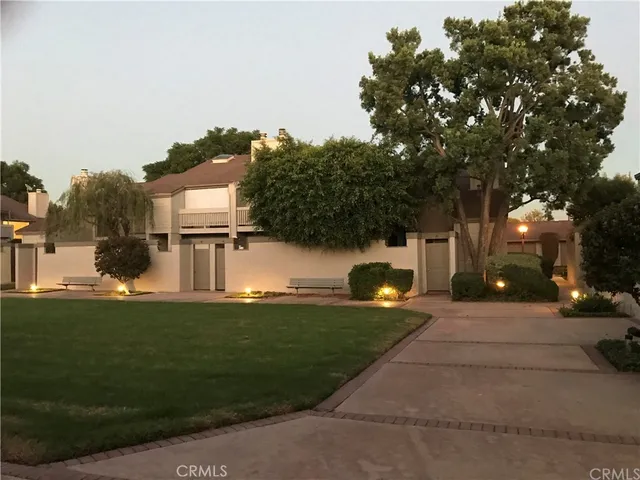 $3,000 | 2220 East Chapman Avenue, Unit 34, Fullerton, CA 92831