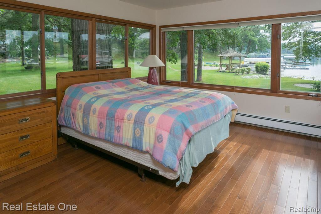 4510 Clifford Road Brighton, MI 48116 - Photo 9 of 27 4510CliffordRd-9.jpg