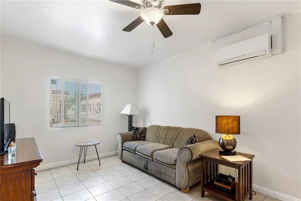 $998,888 | 8446 California Avenue, South Gate, CA 90280