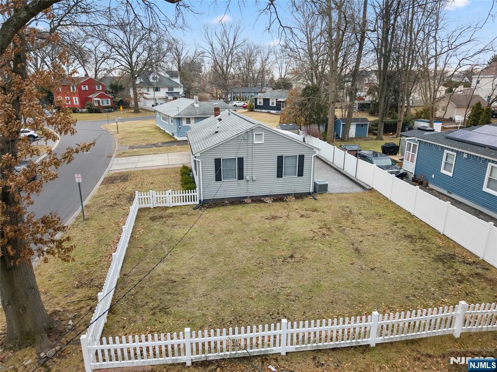 27 Garrabrant Road Clifton, NJ 07013 - Photo 20 of 24