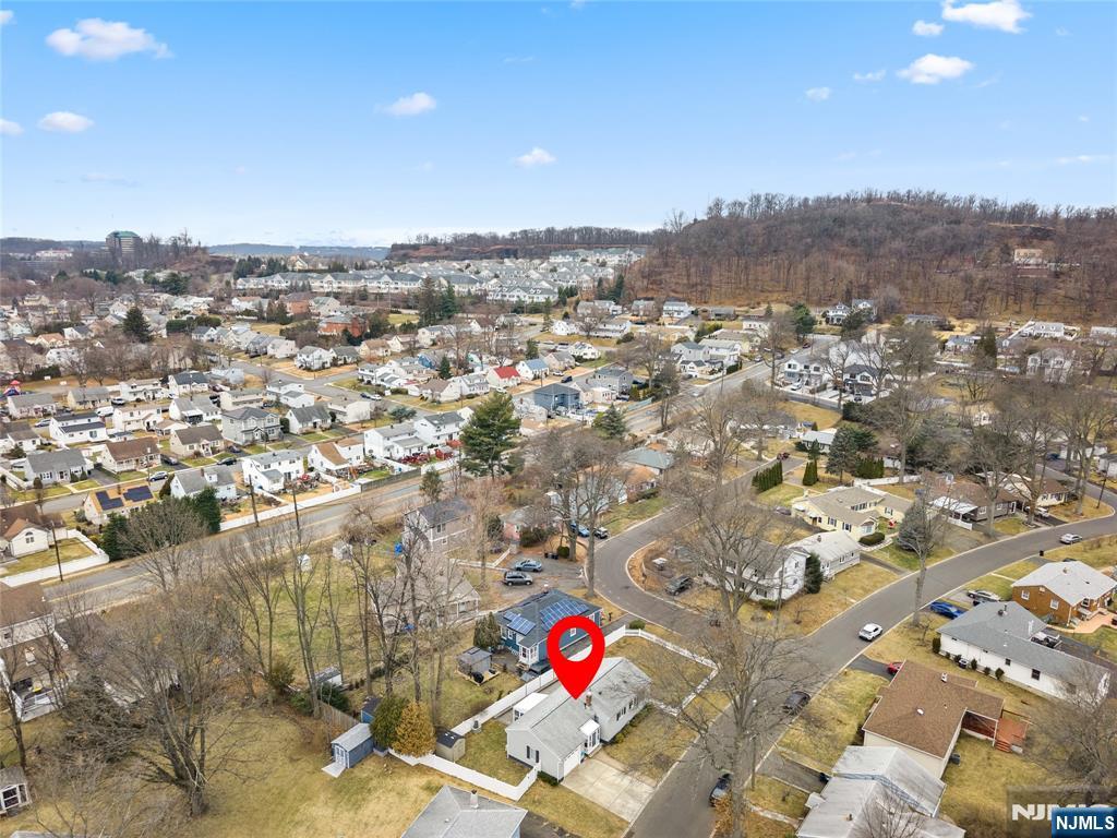 27 Garrabrant Road Clifton, NJ 07013 - Photo 22 of 24