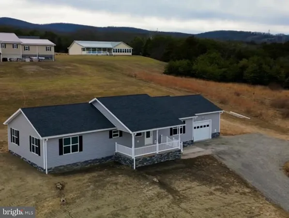 $345,000 | 10 Earhart Court, Petersburg, WV 26847