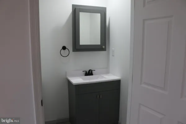 $345,000 | 10 Earhart Court, Petersburg, WV 26847