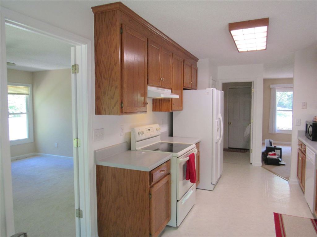 200 Rockingham Road Seneca, SC 29672 - Photo 3 of 10 Gallery Image 3
