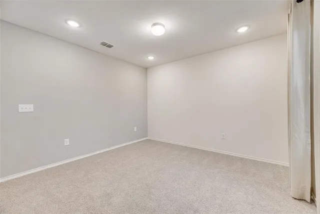 $1,995 | 1802 Aslynn Circle, Aubrey, TX 76227