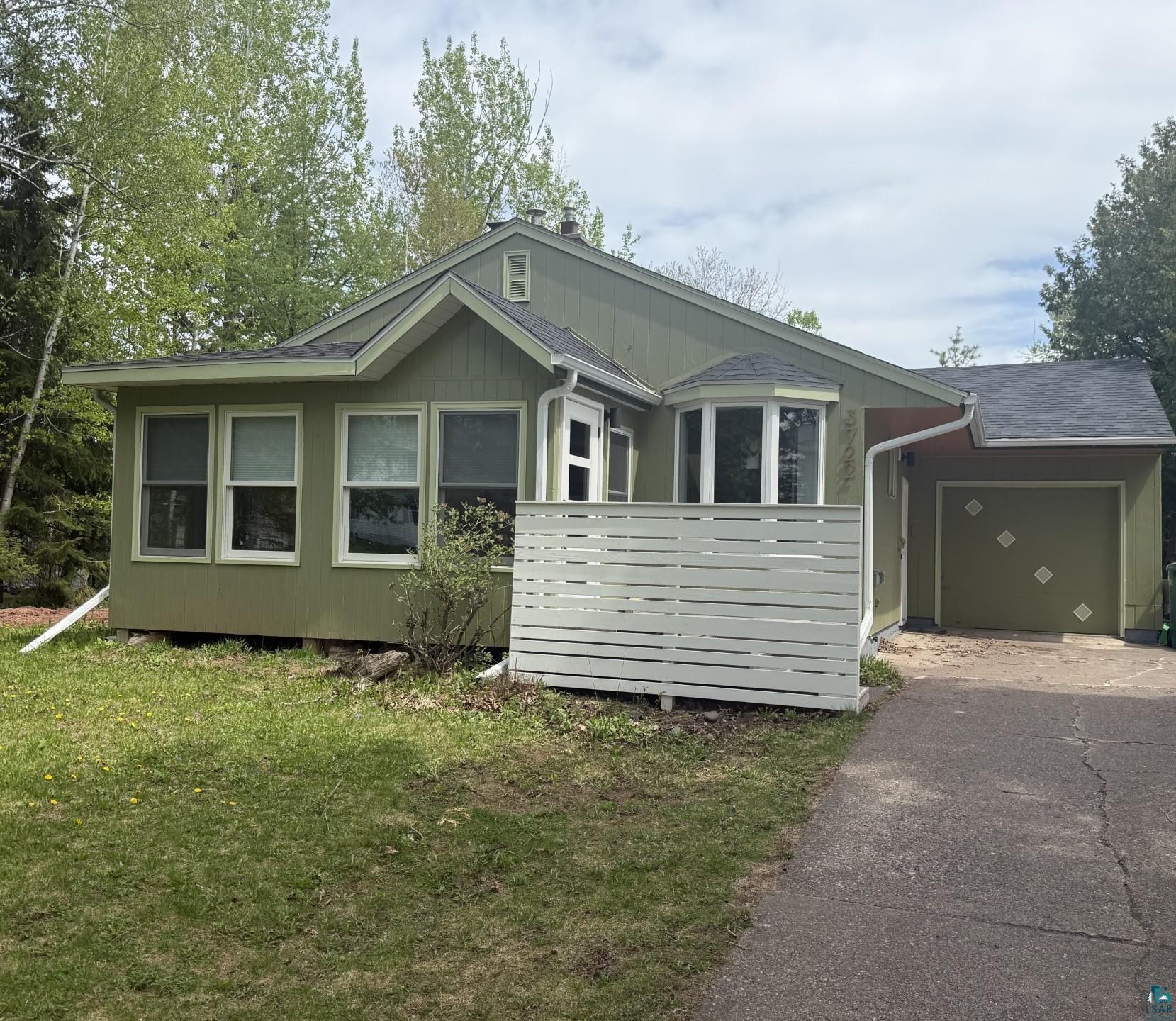 3722 East 4th Street Duluth, MN 55804 - Photo 1 of 11