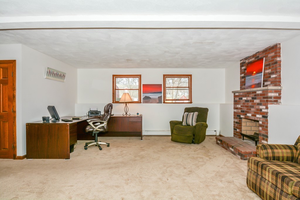 48 Chestnut Road Reading, MA 01867 - Photo 20 of 29 Gallery Image 20