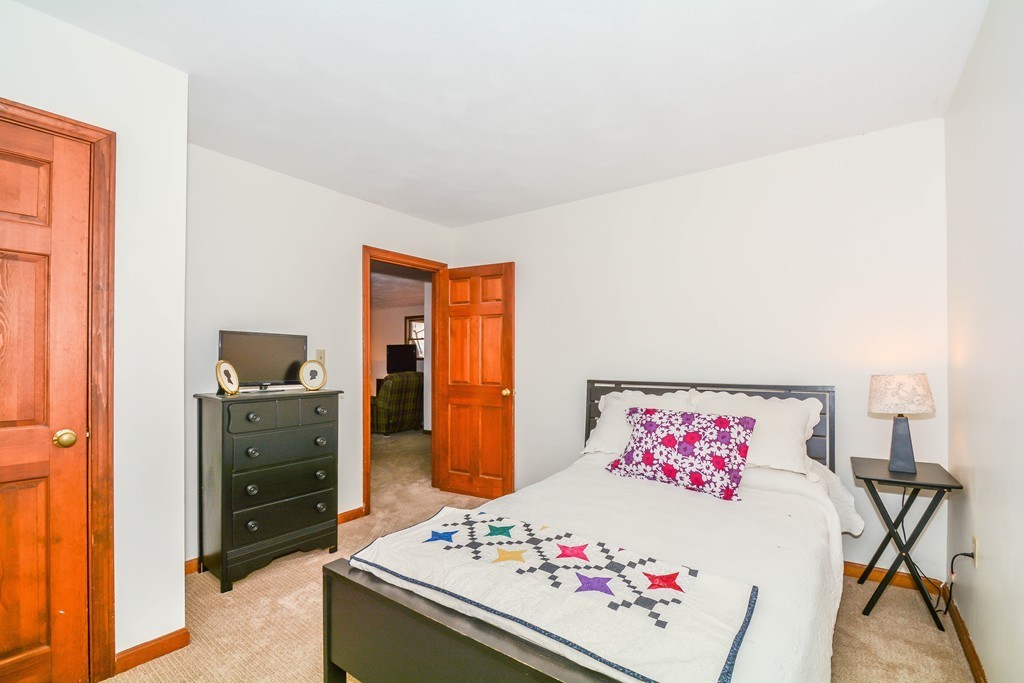 48 Chestnut Road Reading, MA 01867 - Photo 24 of 29 Gallery Image 24