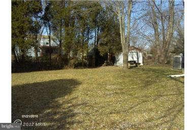 15308 Good Hope Road Silver Spring, MD 20905 - Photo 20 of 21 Exterior (Rear)