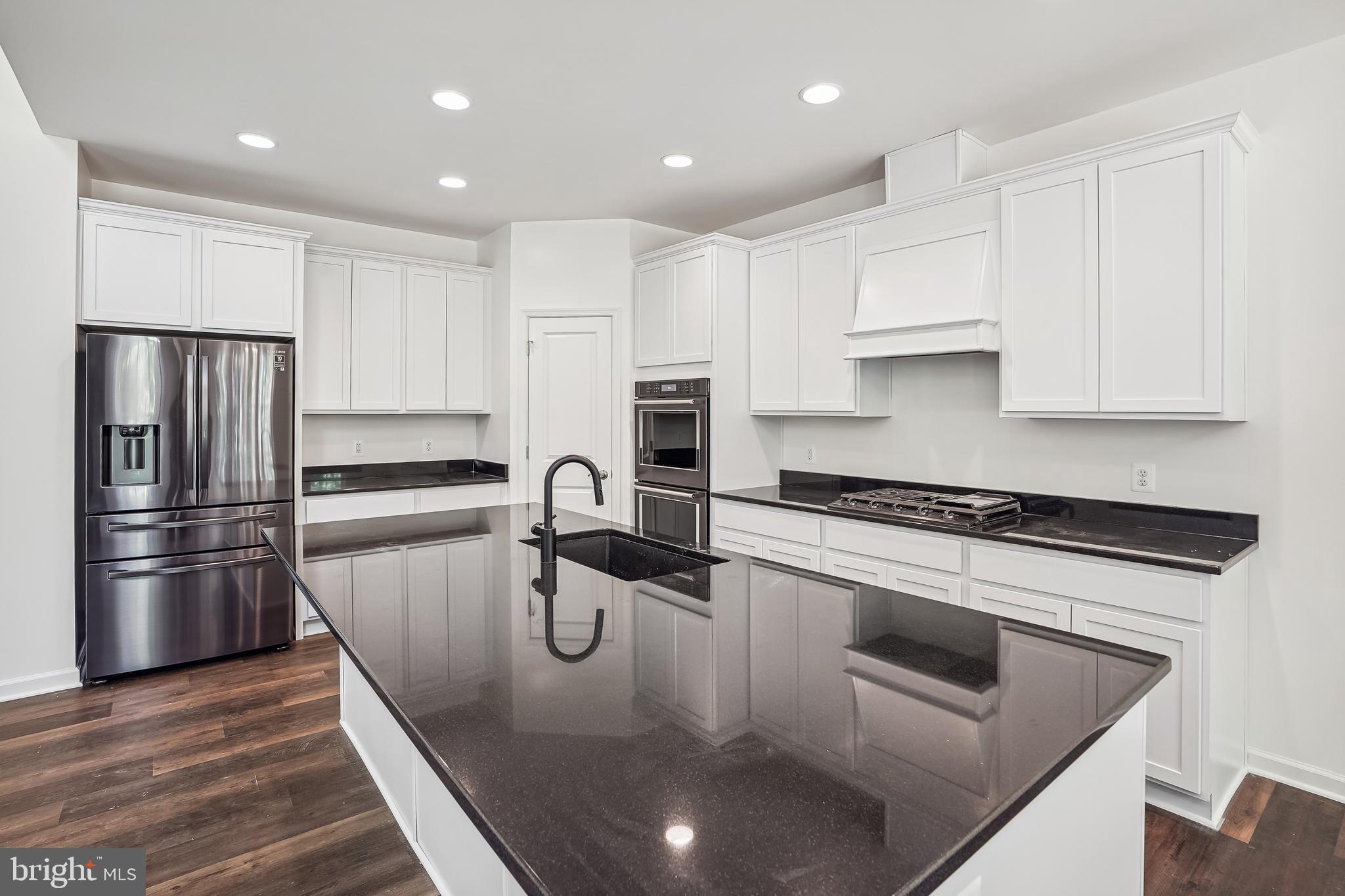 365 Castleton View Road Castleton, VA 22716 - Photo 6 of 13 Kitchen