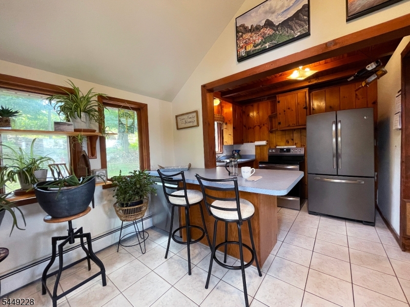 16 Lakeview Road Hopatcong, NJ 07843 - Photo 12 of 50 Gallery Image 12