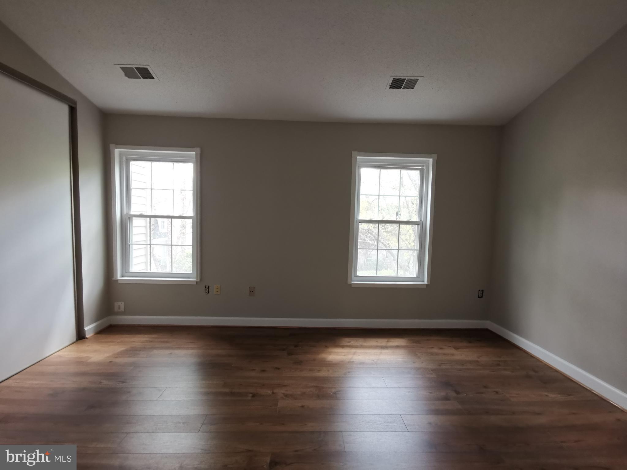 2322 Hunters Square Court Reston, VA 20191 - Photo 18 of 29