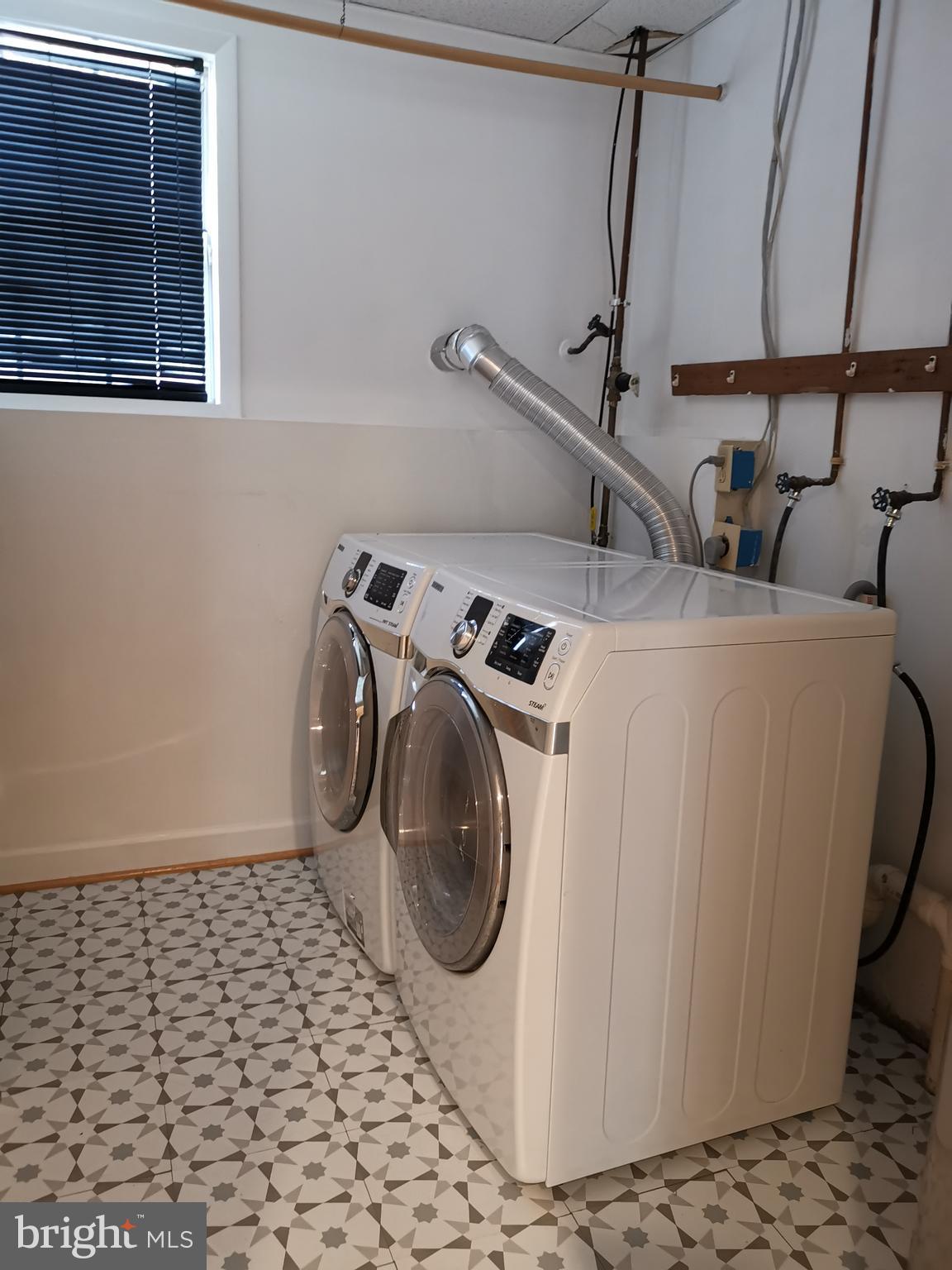 2322 Hunters Square Court Reston, VA 20191 - Photo 25 of 29