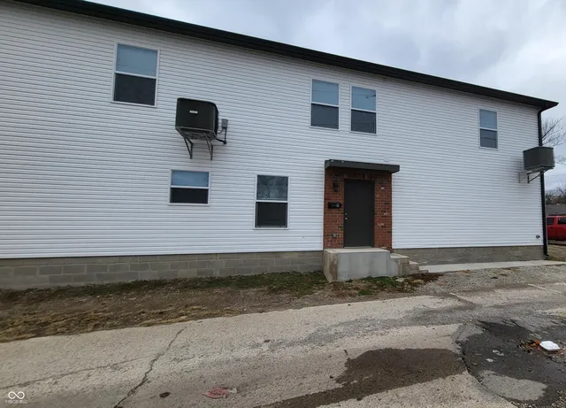 $1,350 | 515 North Oxford Street, Unit B, Indianapolis, IN 46201