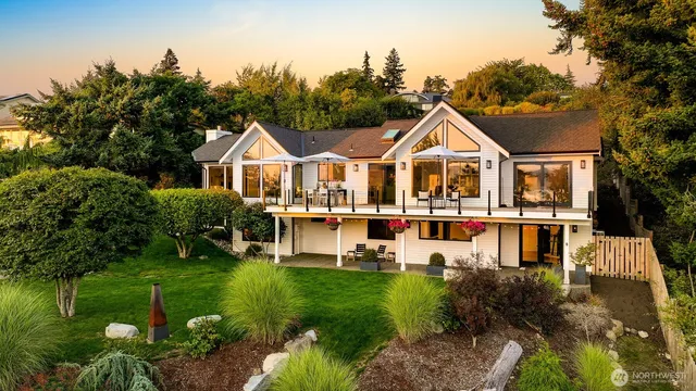 $3,179,000 | 405 Bayside Road, Bellingham, WA 98225
