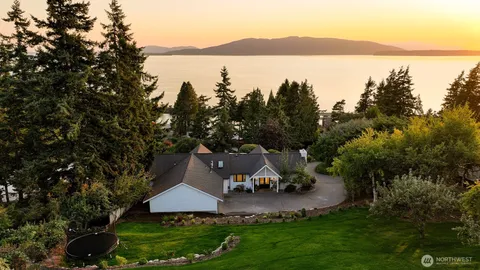 $3,179,000 | 405 Bayside Road, Bellingham, WA 98225