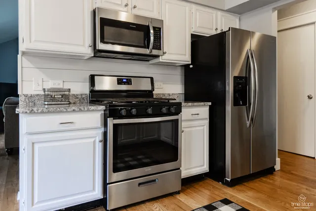 $507,500 | 3412 High Trail Drive, Woodridge, IL 60517