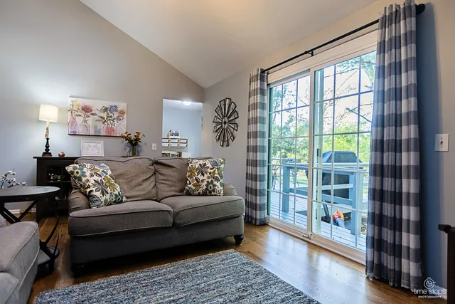 $507,500 | 3412 High Trail Drive, Woodridge, IL 60517