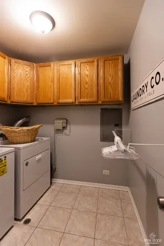 $507,500 | 3412 High Trail Drive, Woodridge, IL 60517