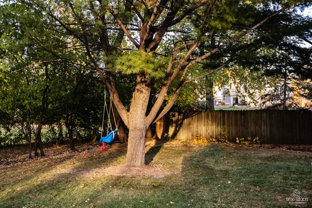 $507,500 | 3412 High Trail Drive, Woodridge, IL 60517