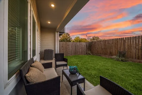 $304,700 | 11319 Stonework Grove Lane, Houston, TX 77076