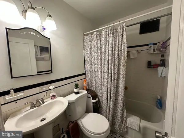$210,000 | 210 North Culver Street, Baltimore, MD 21229