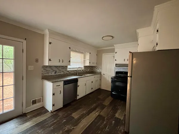 $1,350 | 2817 Meadowbrook Drive, Augusta, GA 30906