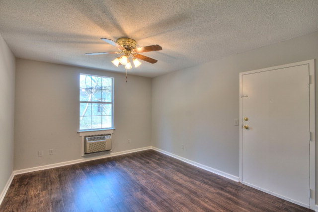 120 Engleside Street, Unit 136 Sumter, SC 29150 - Photo 9 of 21