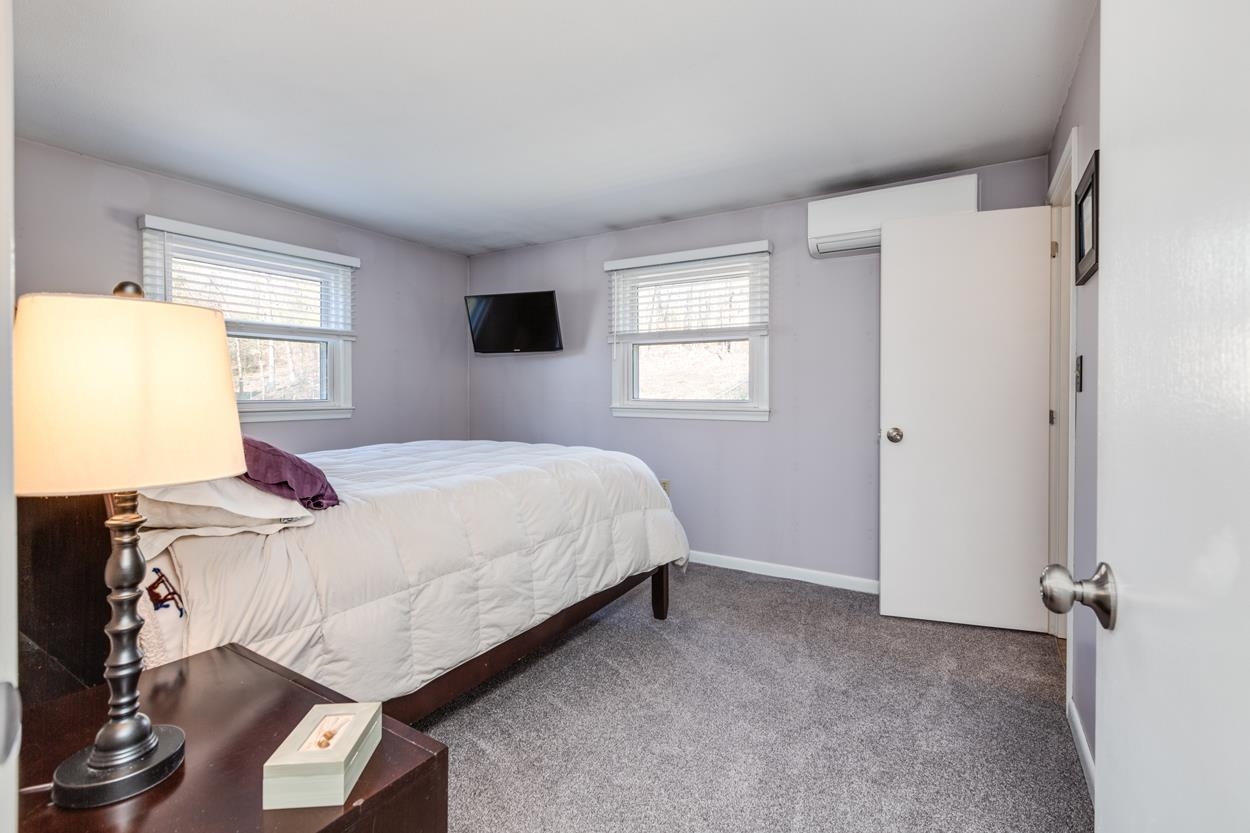 74 North Lowell Road Windham, NH 03087 - Photo 15 of 31