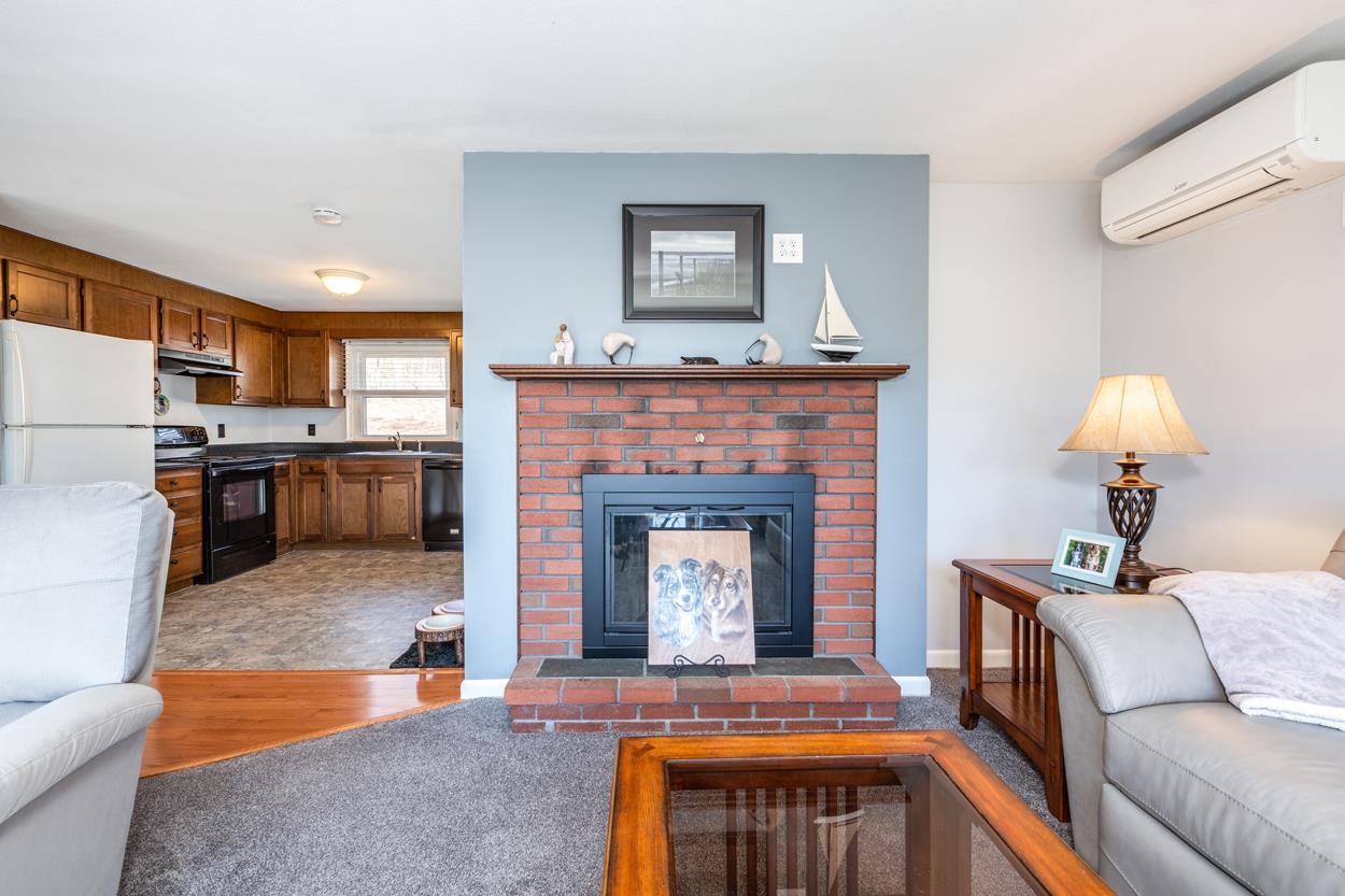 74 North Lowell Road Windham, NH 03087 - Photo 6 of 31