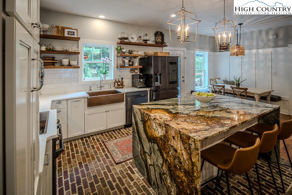 884 Queen Street Boone, NC 28607 - Photo 12 of 45