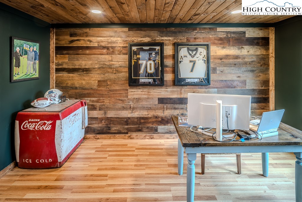 884 Queen Street Boone, NC 28607 - Photo 32 of 45