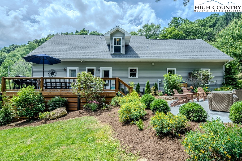 884 Queen Street Boone, NC 28607 - Photo 36 of 45