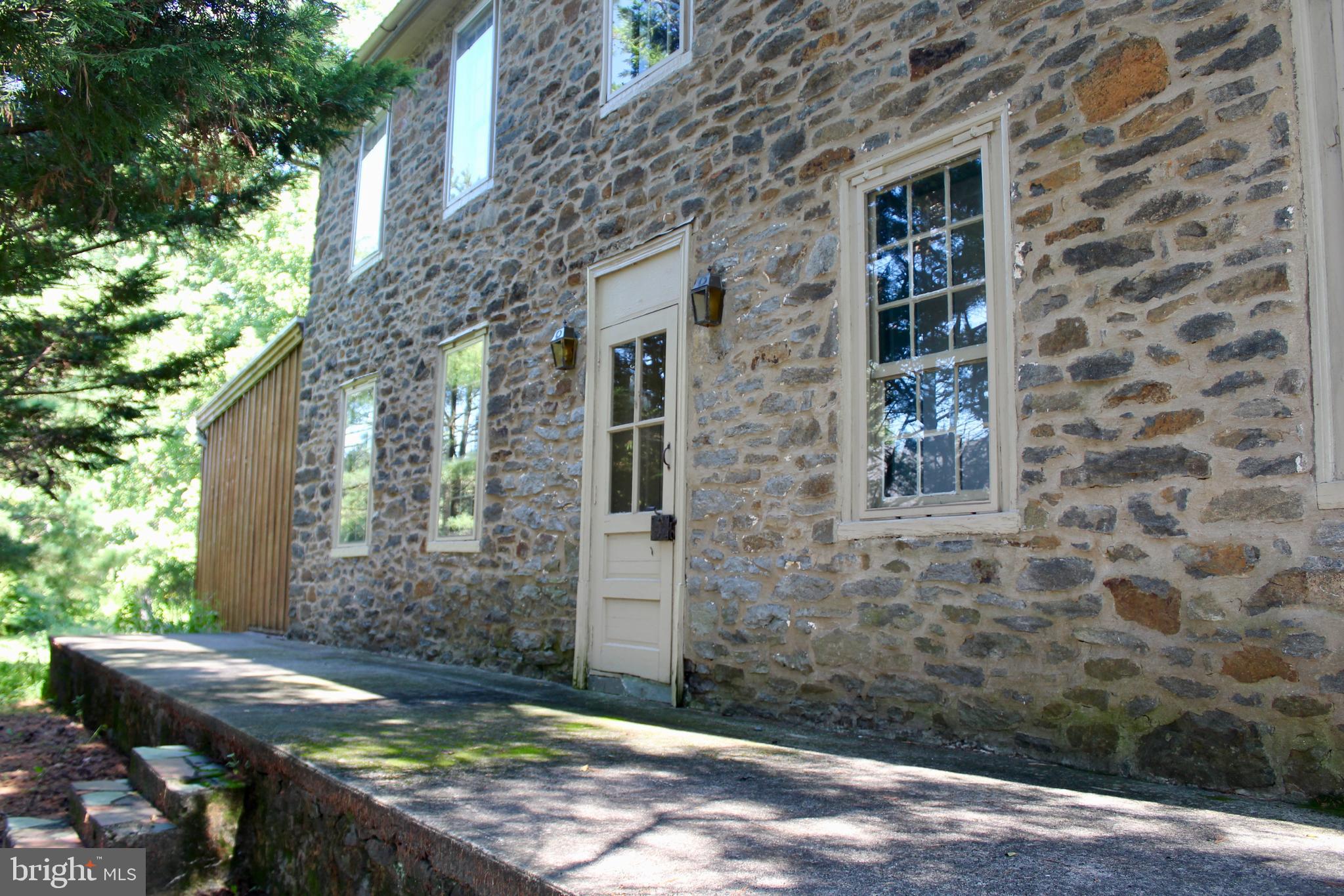 276 Old Bethlehem Road Quakertown, PA 18951 - Photo 2 of 44 Gallery Image 2