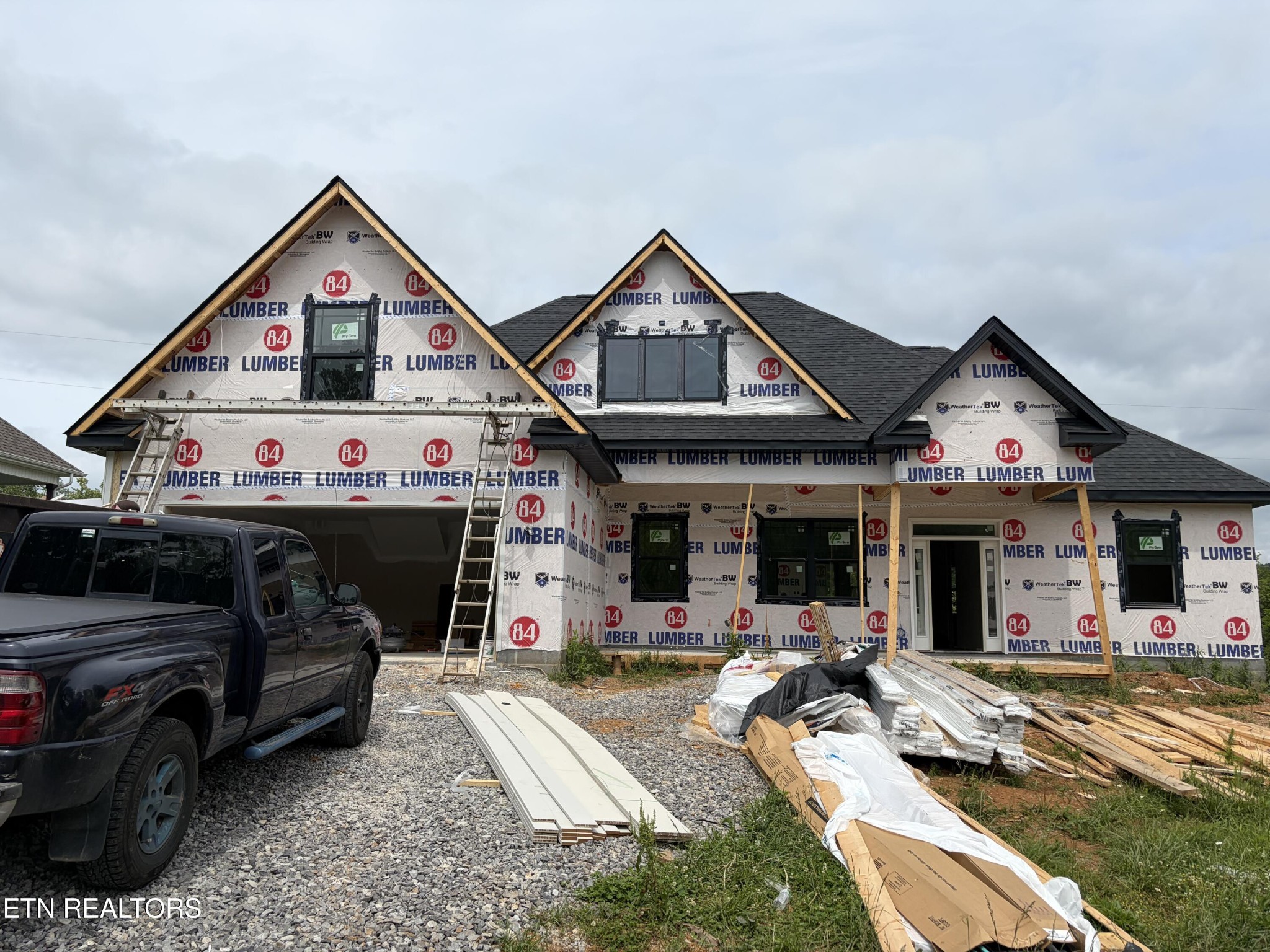 103 Chestnut Oak Court Oak Ridge, TN 37830 - Photo 1 of 2 Gallery Image 1