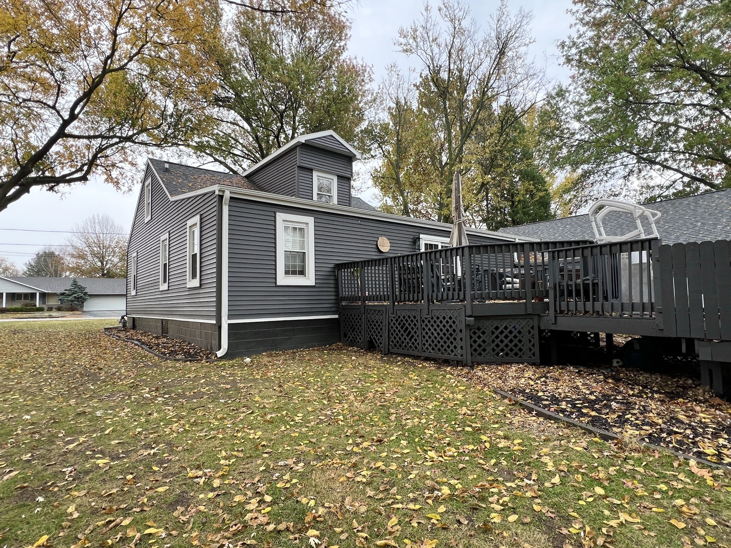 1613 Reno Road Sterling, IL 61081 - Photo 4 of 35 Gallery Image 4