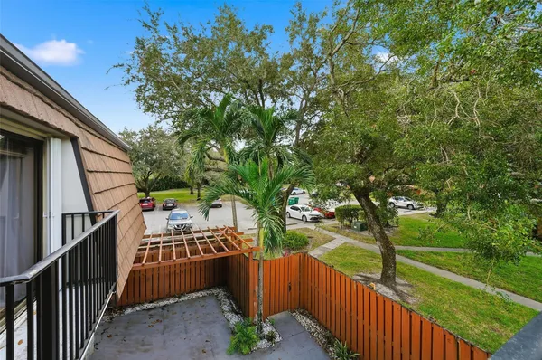 $3,350 | 9142 Southwest 23rd Street, Unit D, Davie, FL 33324