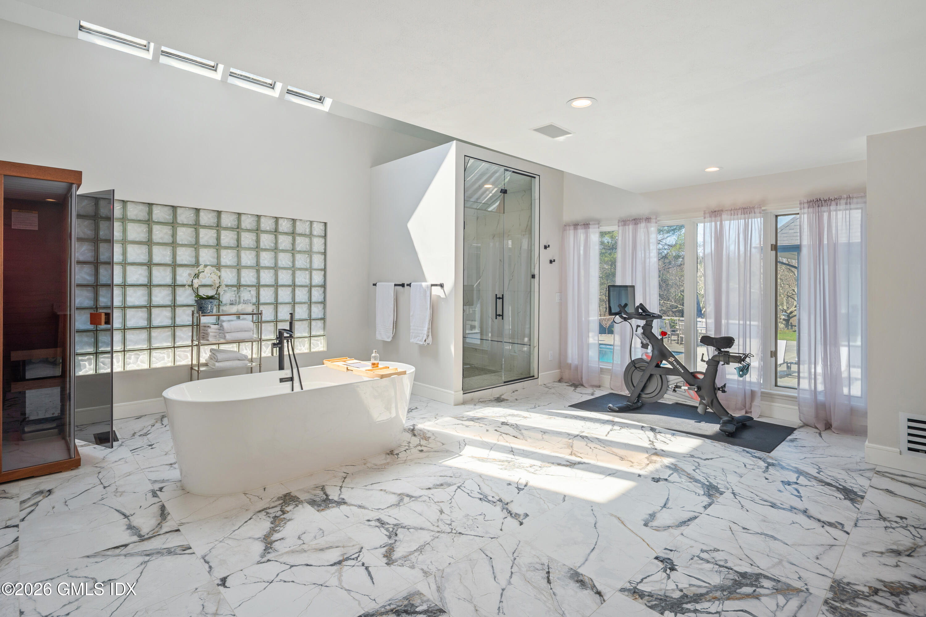 294 East Middle Patent Road Greenwich, CT 06831 - Photo 17 of 38 17