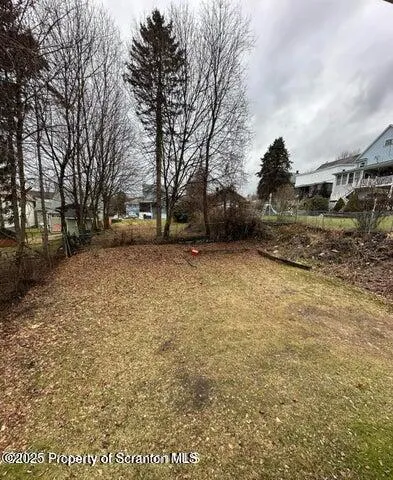 $1,800 | 318 15th Avenue, Unit 3, Scranton, PA 18504