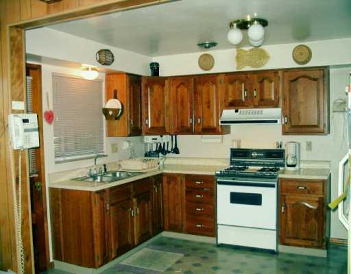 143 Arona Road North Huntingdon, PA 15642 - Photo 3 of 8 Kitchen.
