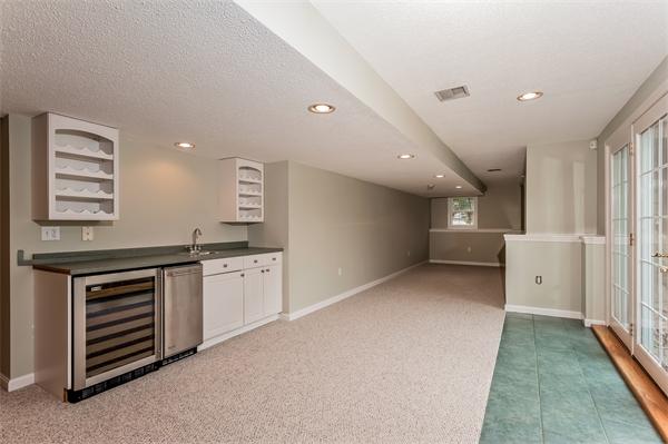 716 Concord Road Sudbury, MA 01776 - Photo 13 of 19 Gallery Image 13