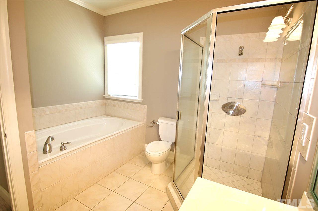 3208 Signature Lane Raleigh, NC 27606 - Photo 23 of 25 Gallery Image 23
