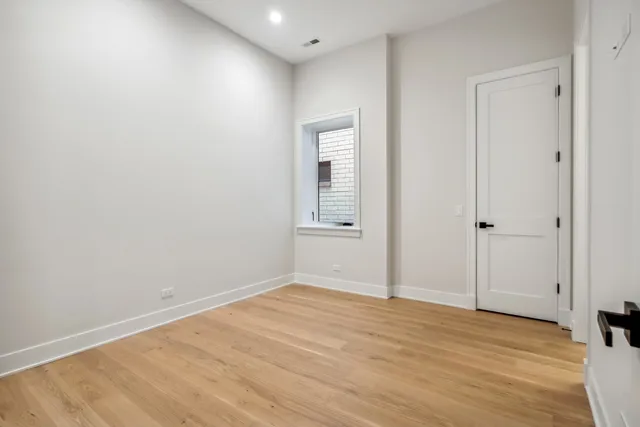 $12,000 | 232 South Green Street, Unit 4S, Chicago, IL 60607