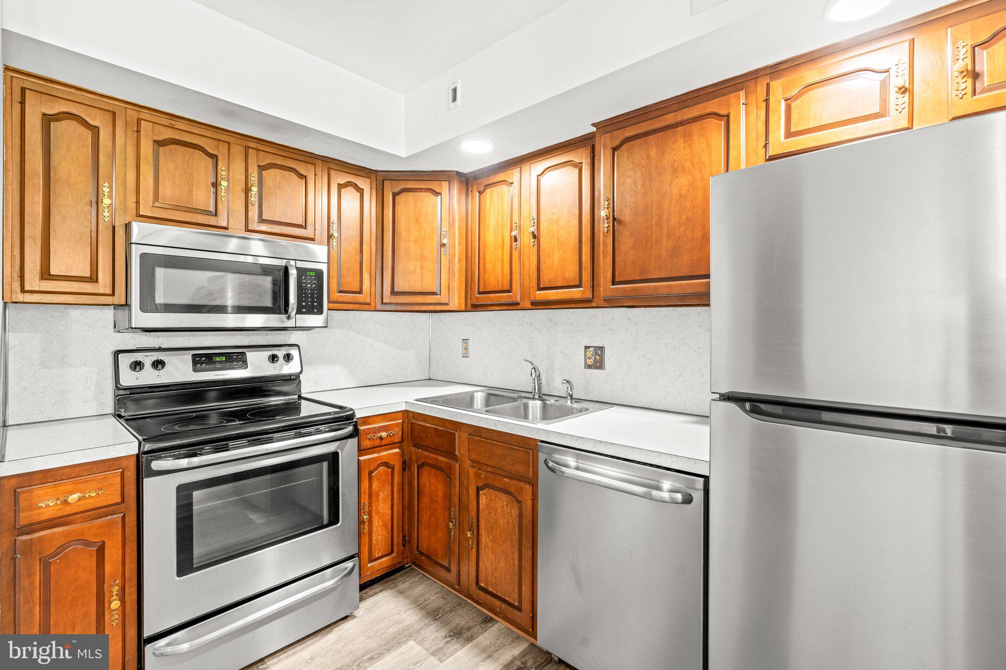 525 Mountain View Road Middletown, PA 17057 - Photo 8 of 25 Gallery Image 8