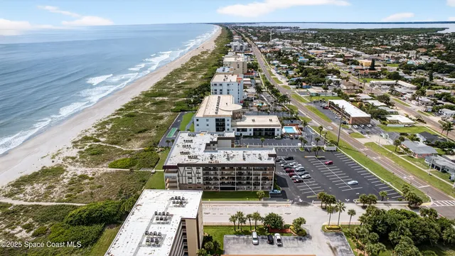 $2,500 | 383 North Atlantic Avenue, Unit 105, Cocoa Beach, FL 32931